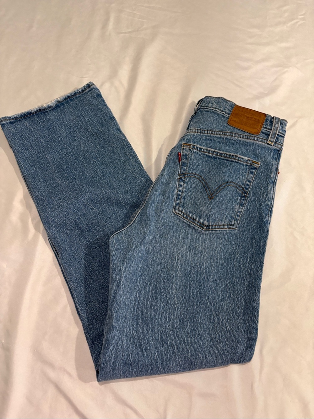 Levi’s Ribcage Straight Ankle Jeans